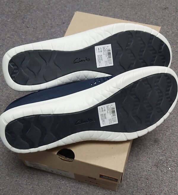 20240611_150422.jpg Clarks Shoes Knit Loafers